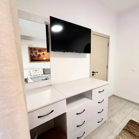 Sea Garden Pearl - Appartement *